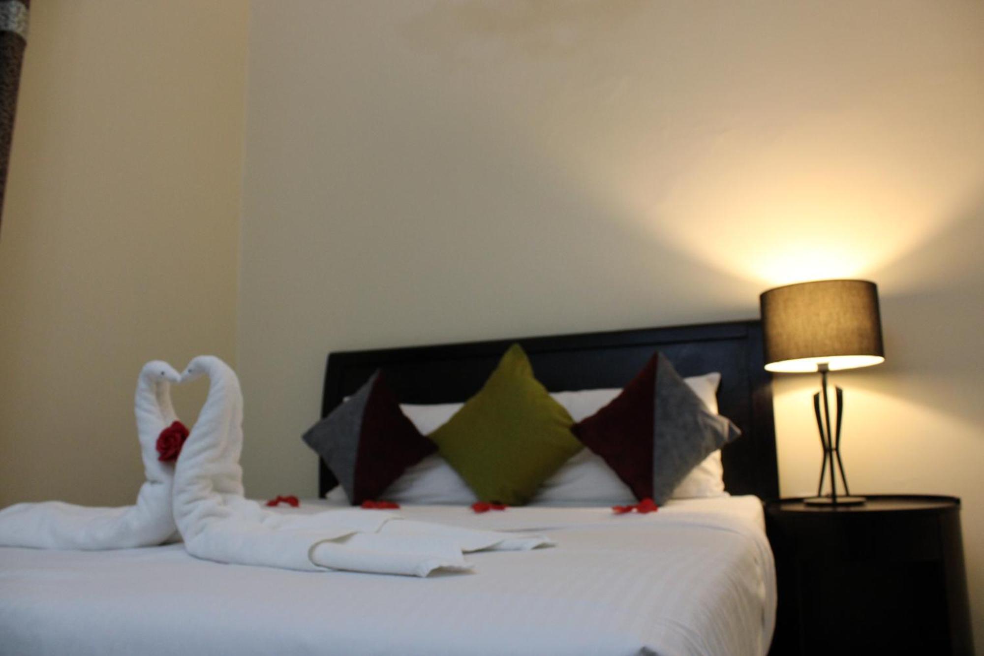 Al Smou Hotel Apartments - Maha Hospitality Group Ajman Esterno foto