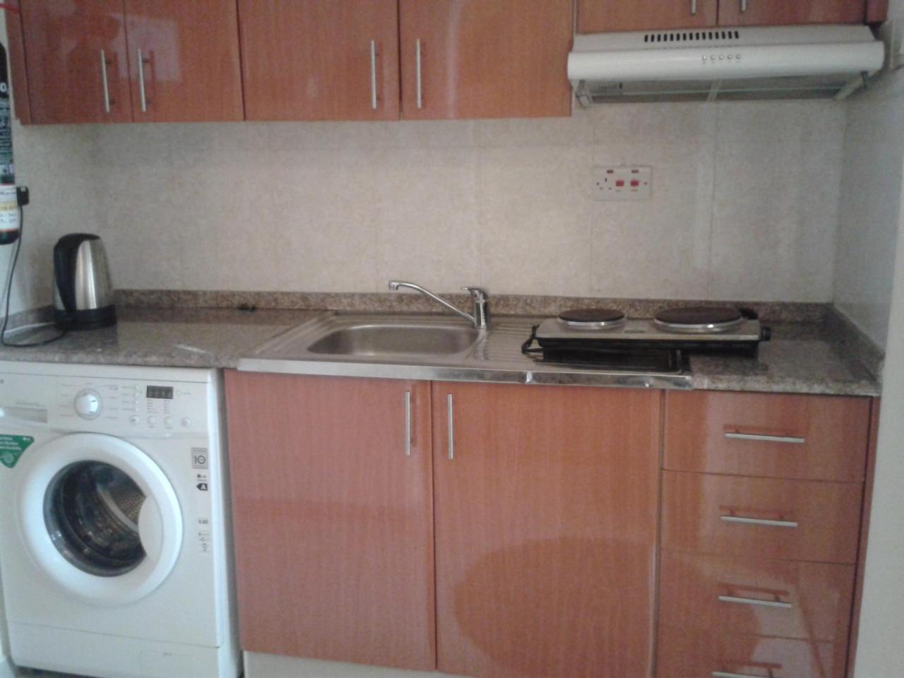 Al Smou Hotel Apartments - Maha Hospitality Group Ajman Esterno foto